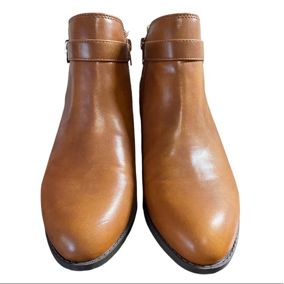 American Eagle Ankle Boots - Picture 3 of 9